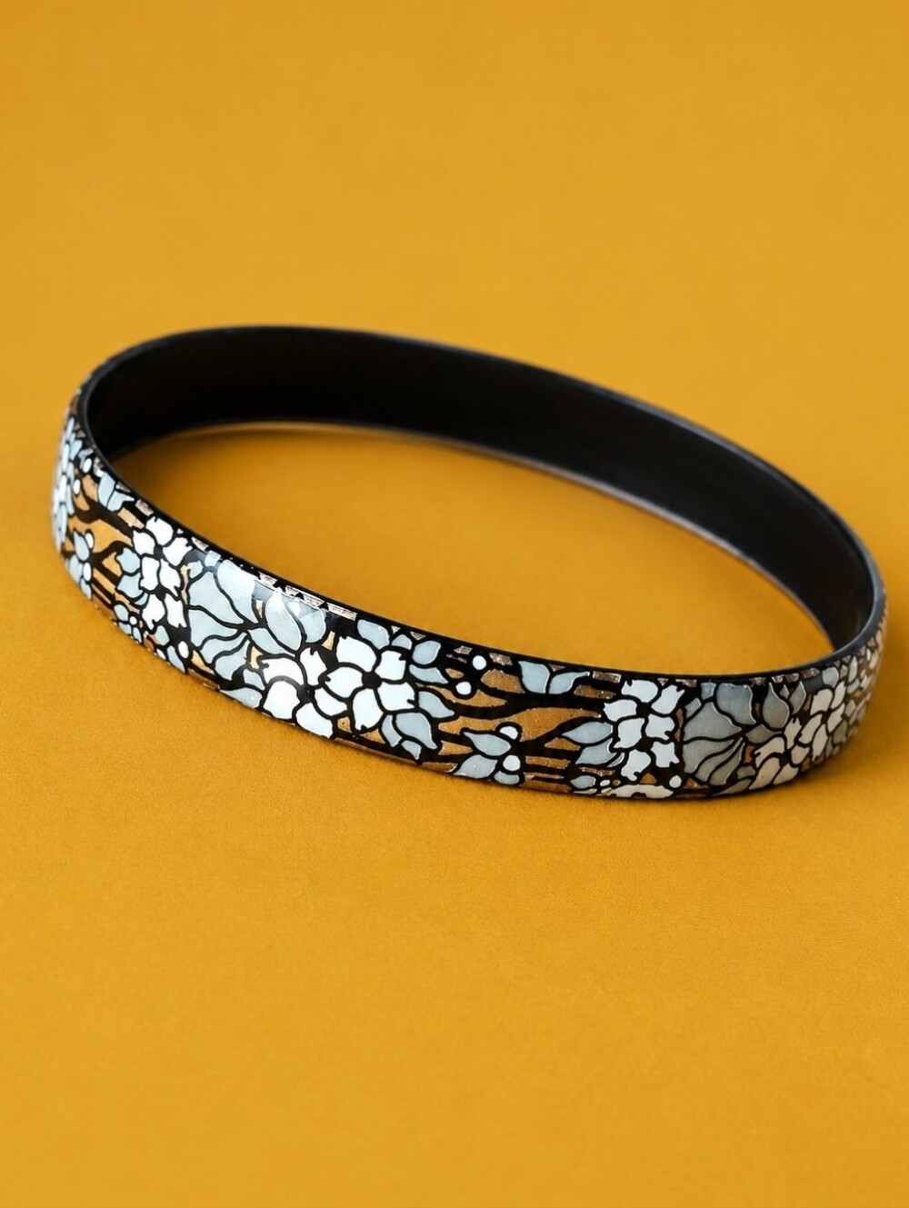 Steinbock Austria Enamel Flowered Black White Golden Bangle Bracelet Flowers EUC